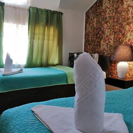 Casa Regala Ear Hotel Craiova Kültér fotó