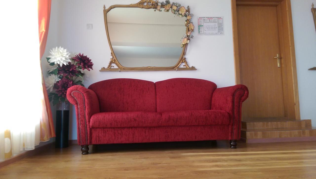 Casa Regala Ear Hotel Craiova Kültér fotó